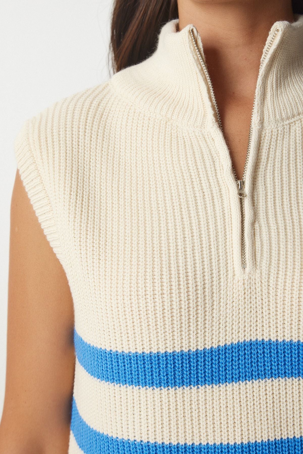 Women's Cream Blue Zippered collar striped sweater MX00123