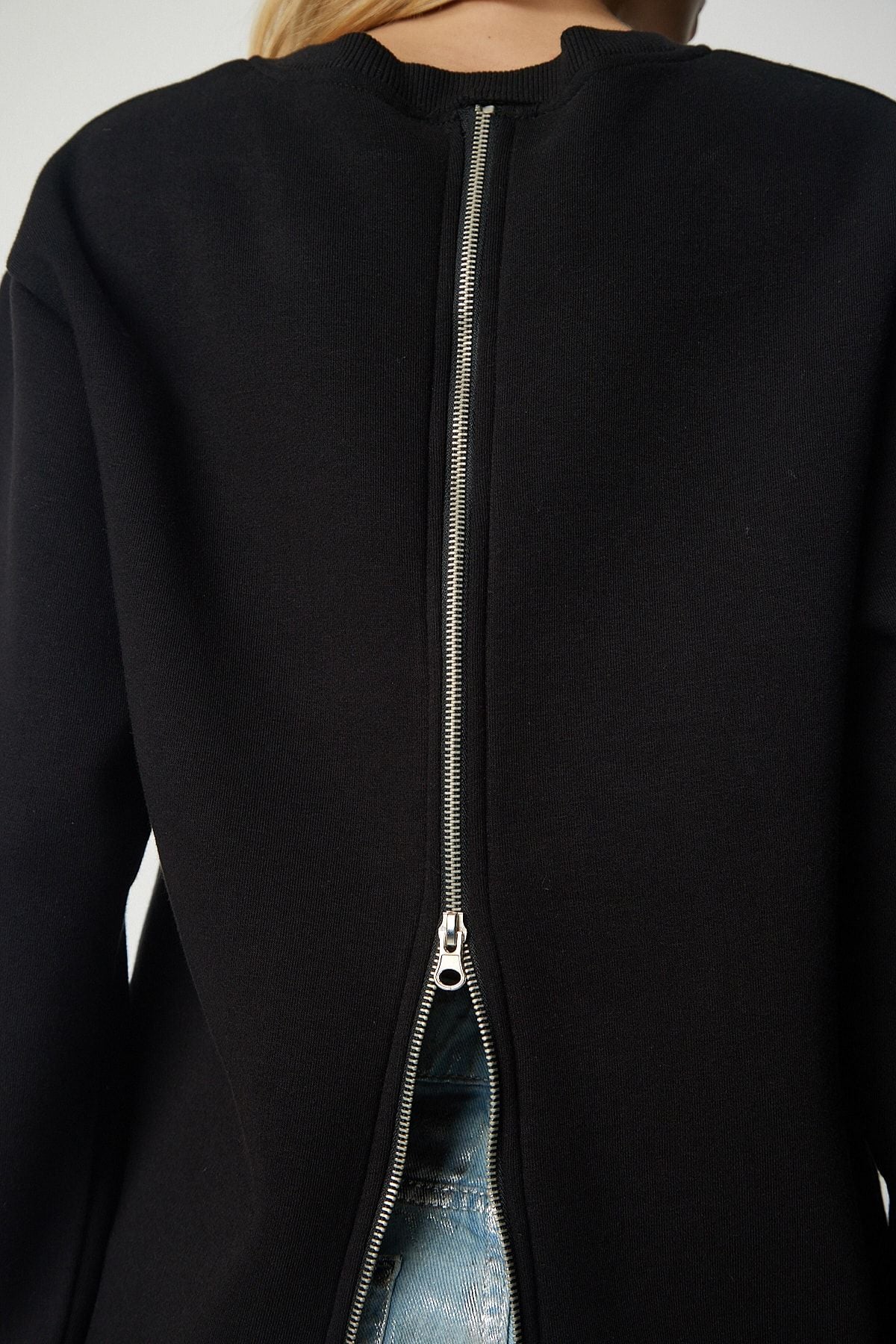 Female Black Behind Zipper Knitting Sweatshirt UB00146