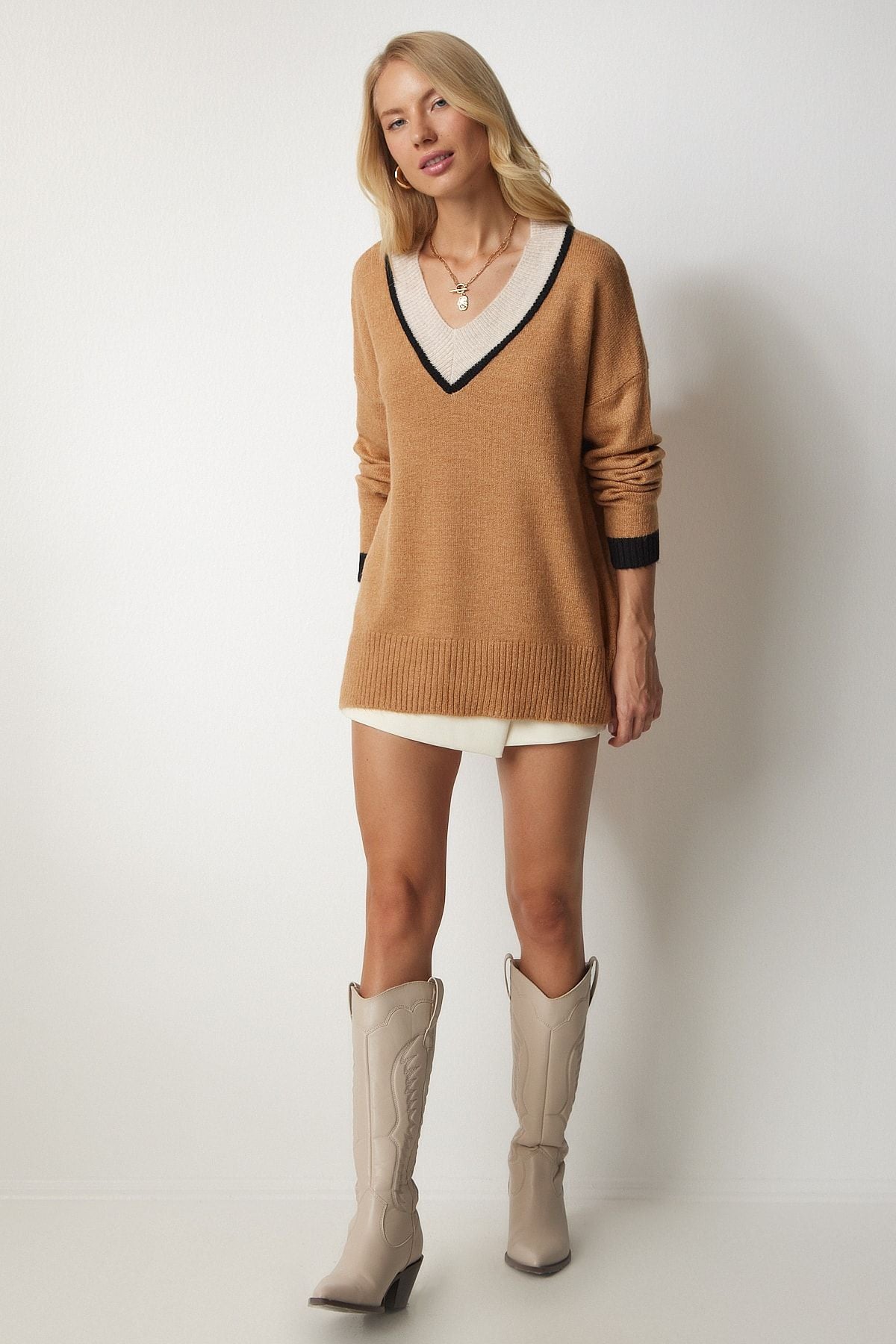 Female Biscuit V -Yaka Oversize knitwear sweater BV00080