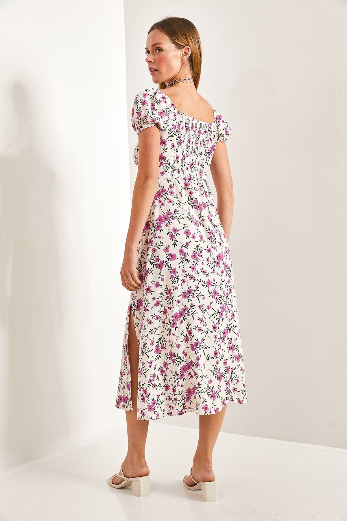 Woman Flower Patterned Dress