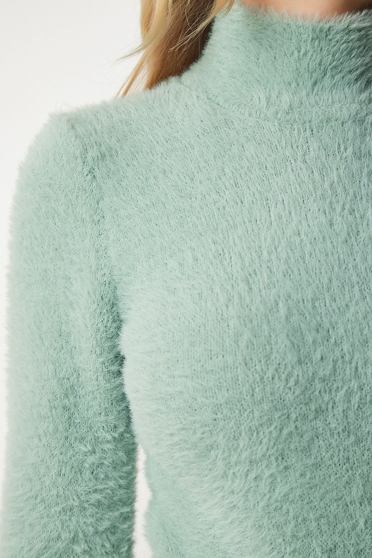 Women's Cagla Green Fisherman Neck Beard Triko Sweater NF00071