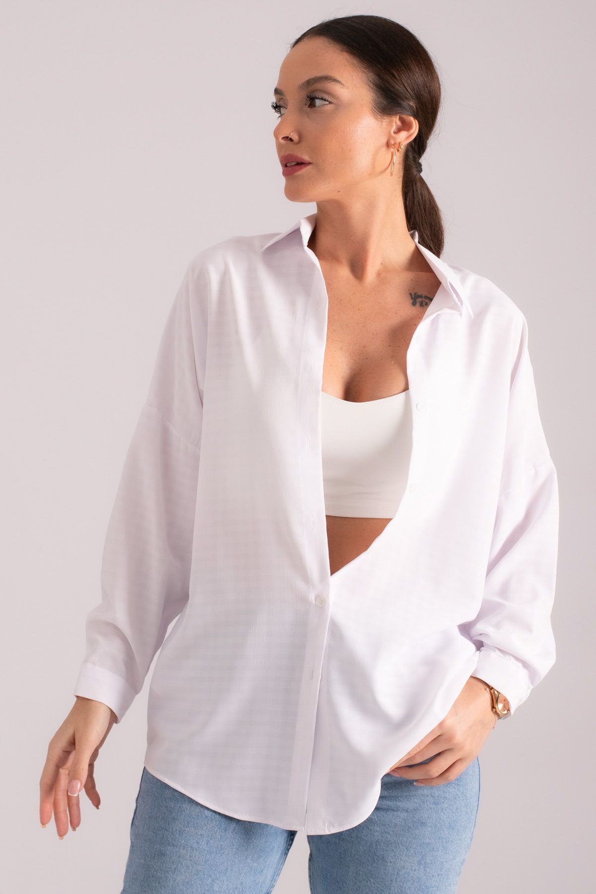Women's White Square Pattern Oversize Long Basic Shirt ARM-22Y001187