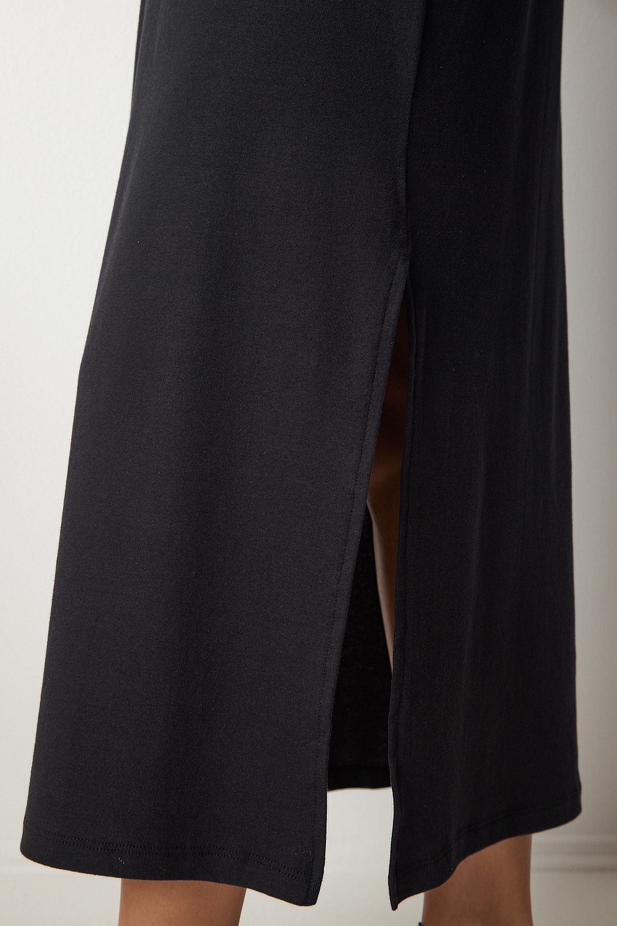 Woman Black Cotton Daily Combed Dress UB00119