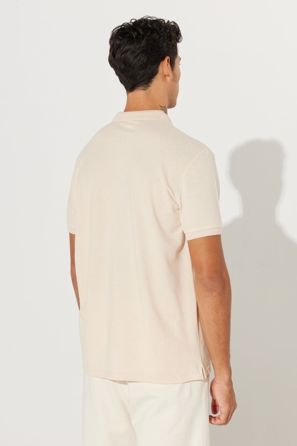 Men's Beige-Ekru Slim Fit Night Cut Polo Yaka 100 %Cotton T-shirt