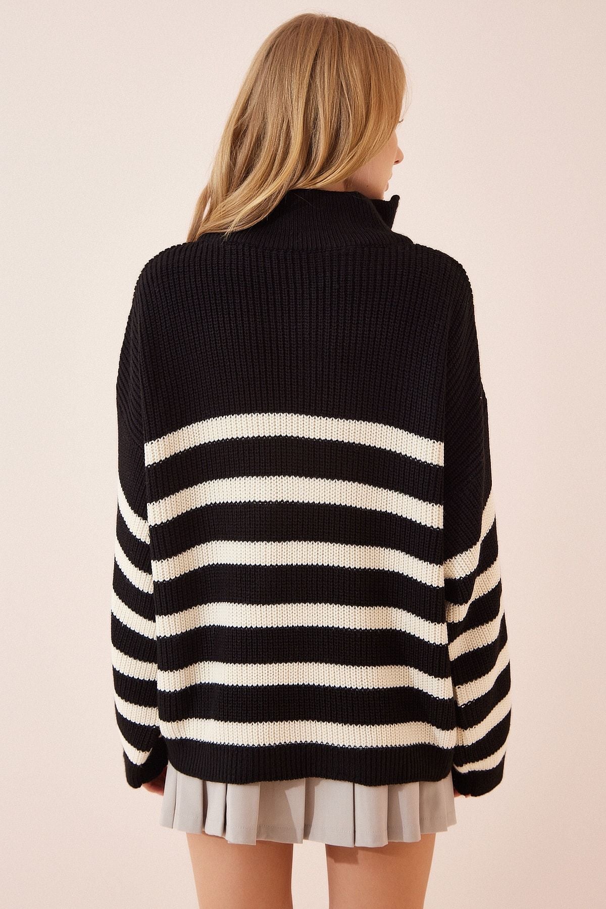 Female black zipper with vertical collar striped oversiz Kazakh yy00100