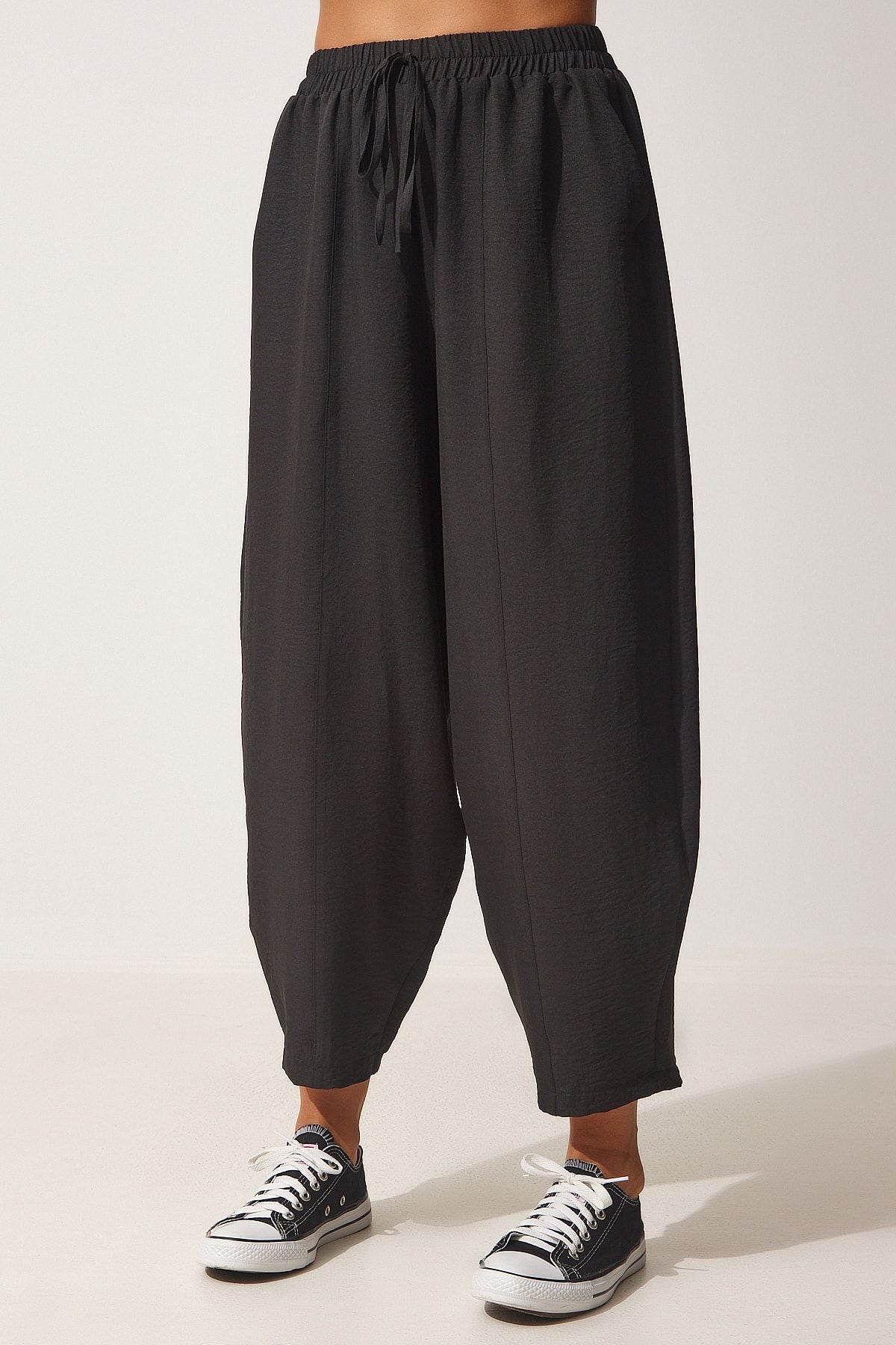 WOMEN'S BLACK POCKET AYROBİN SHALLAR Pants OH00046