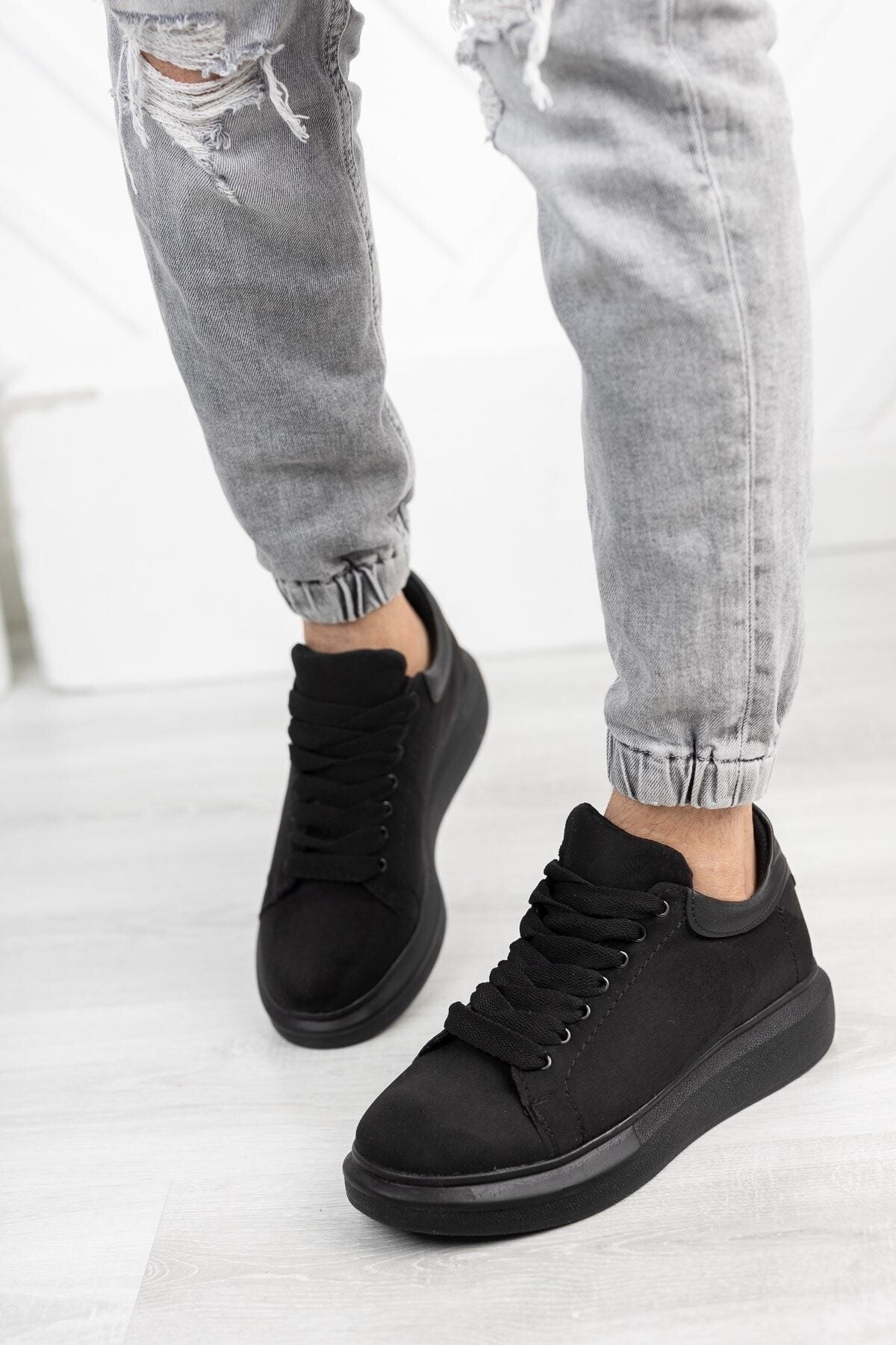 Suede black unisex sneaker 0012360