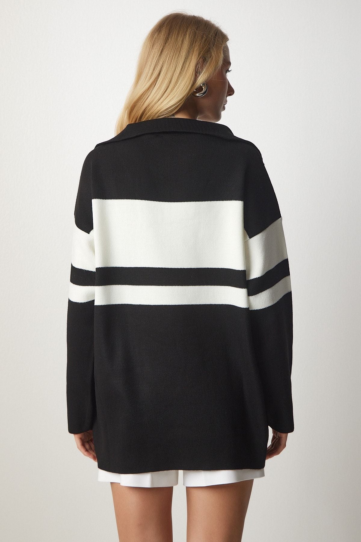 Female black zipper collar striped knitwear sweater US00700