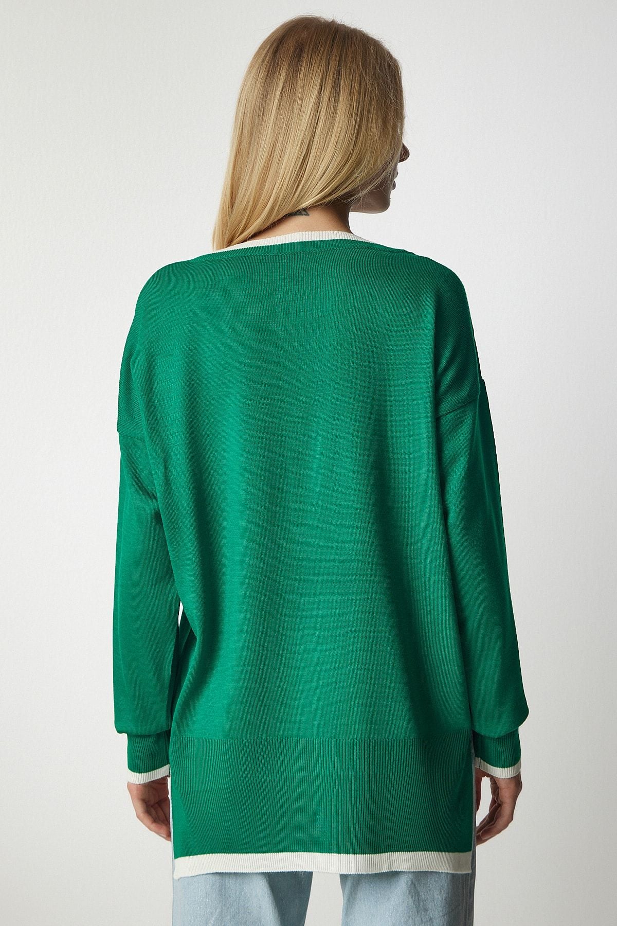 WOMEN'S GREEN V -YAKA OVERSIZE knitwear sweater BV00081