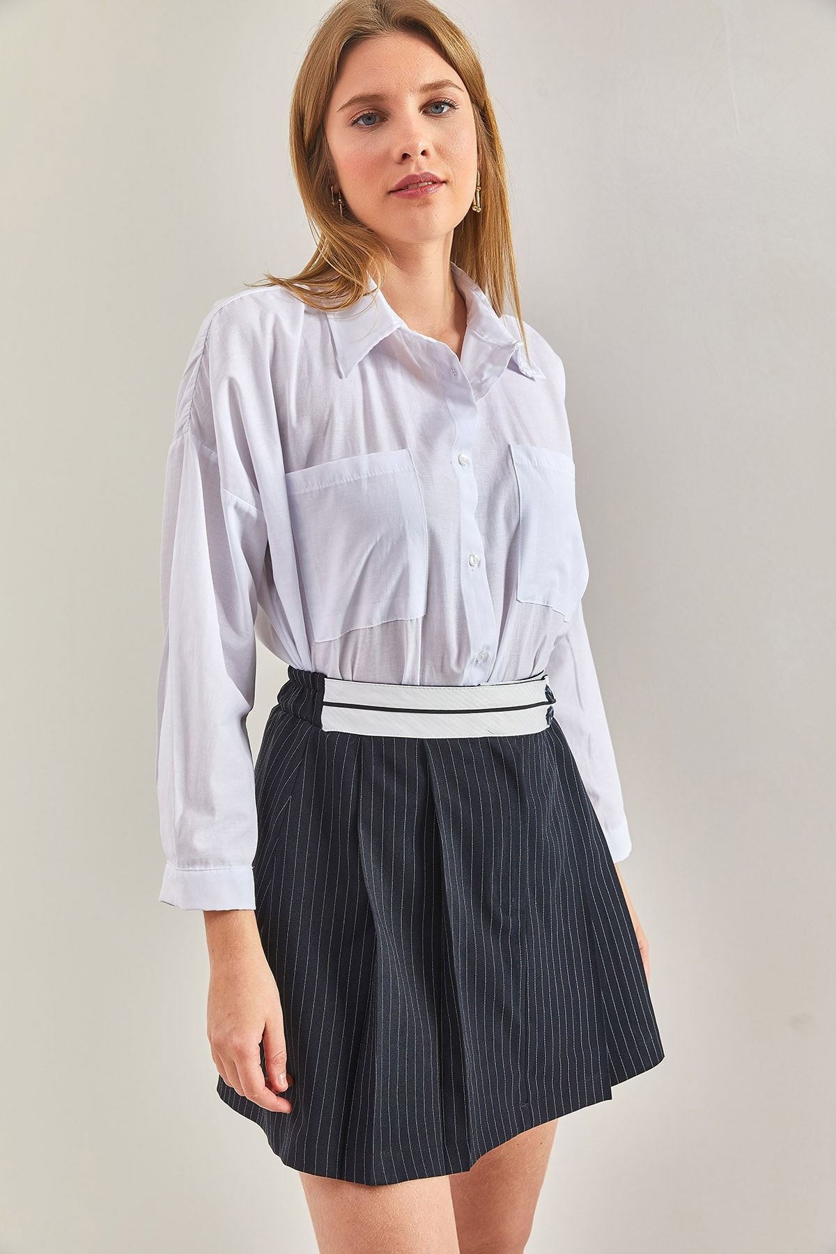 Women's waist elaborate skirt