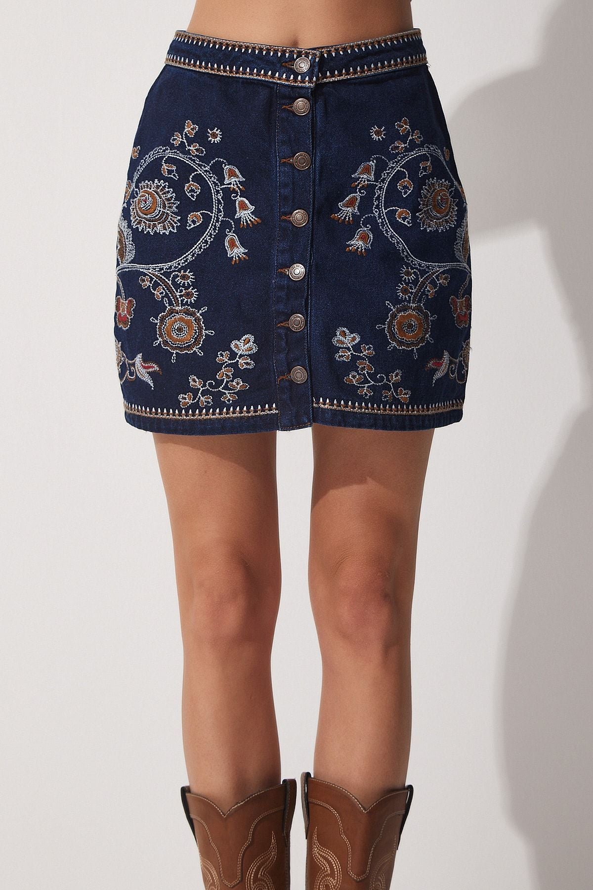 Woman Dark Blue Embroidery Detailed Mini Denim Skirt YZ00004