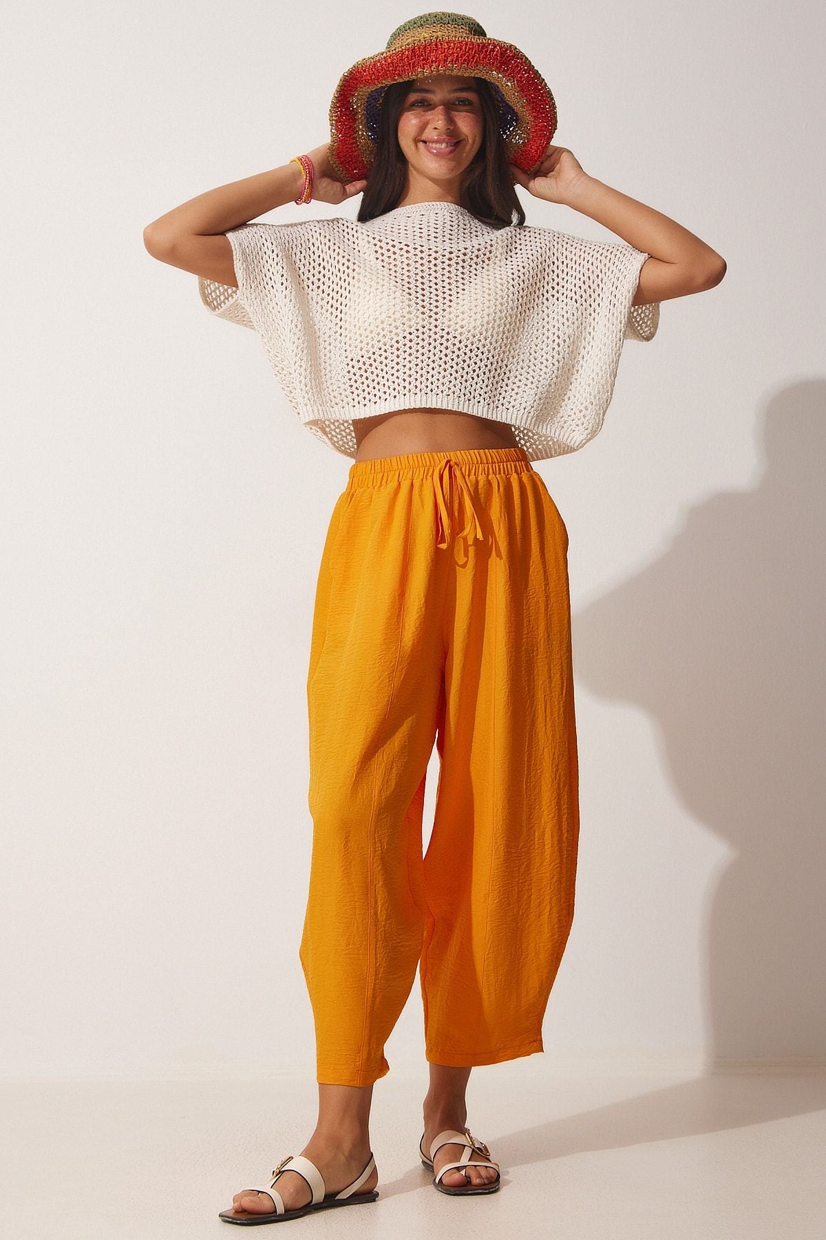 WOMEN CREAM OUT OF BY Arm Triko Blouse MW00128