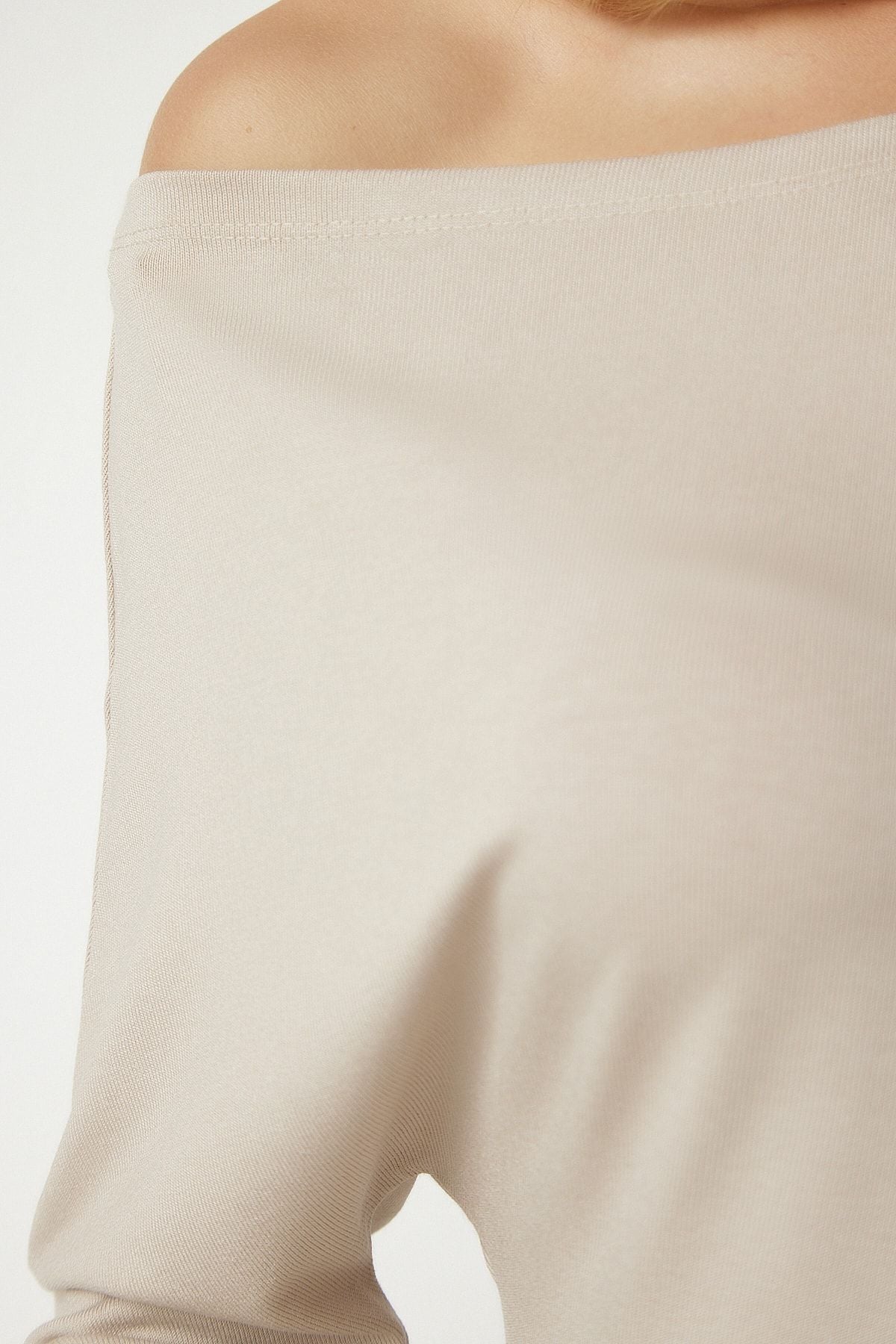 Female Beige Kayık Yaka knitwear blouse UB00151