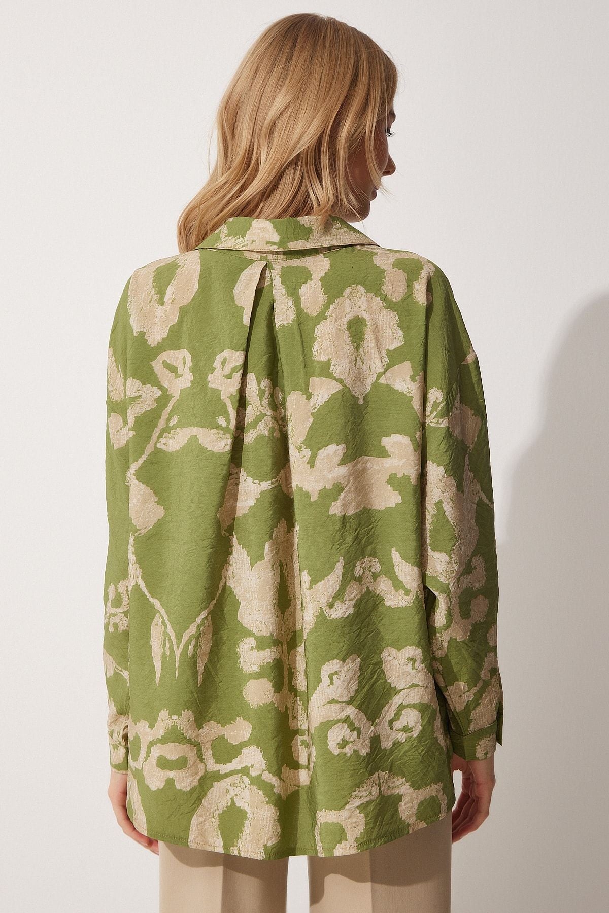 WOMEN'S GREEN PATTERNED OVERSESSES COTTION SATIN SHIRT OH00044