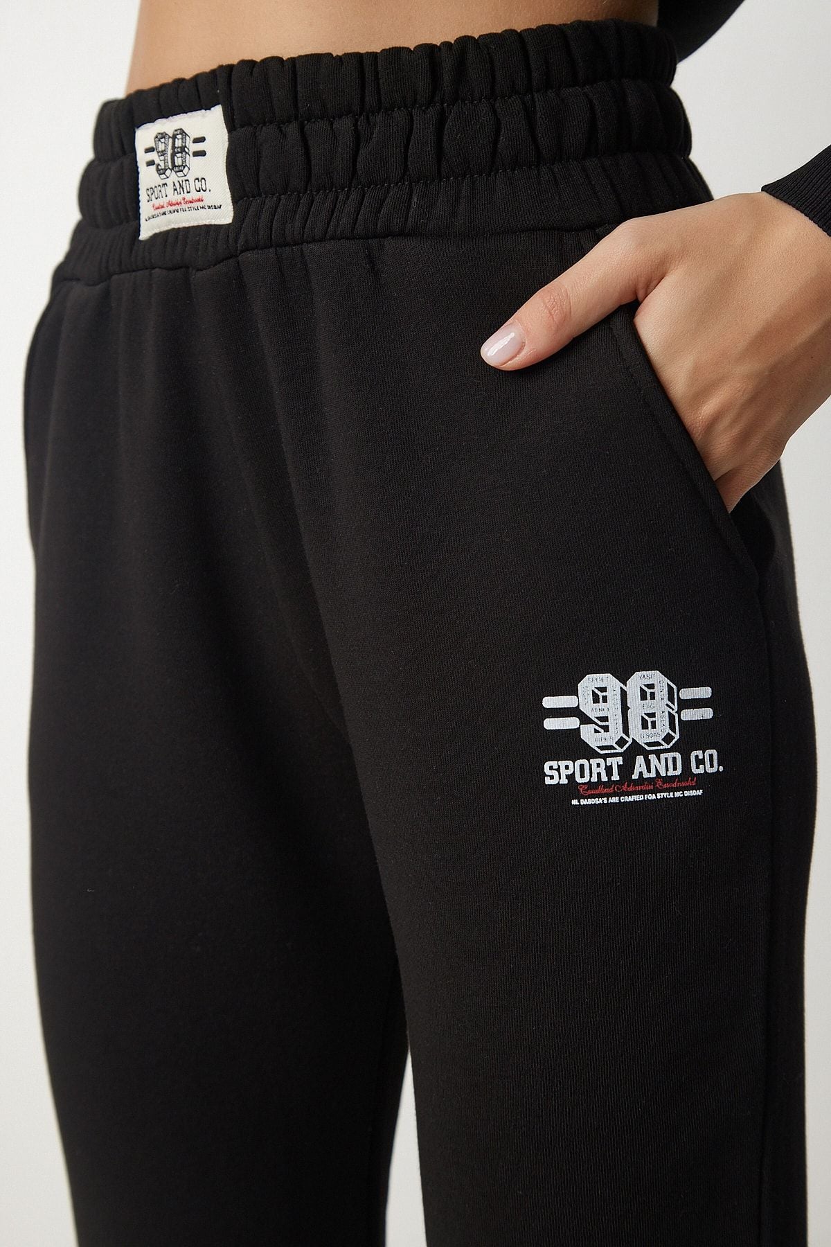 Female Black Zippered Neckline Knitting Tracksuit Set CR00416