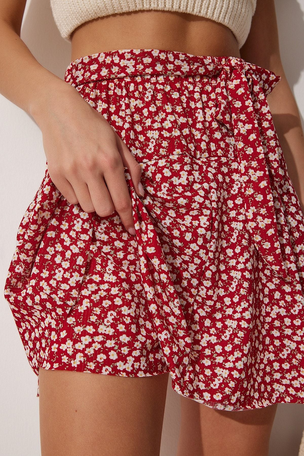 Woman Red Flower Patterned Mini Knitting Short Skirt CI00076