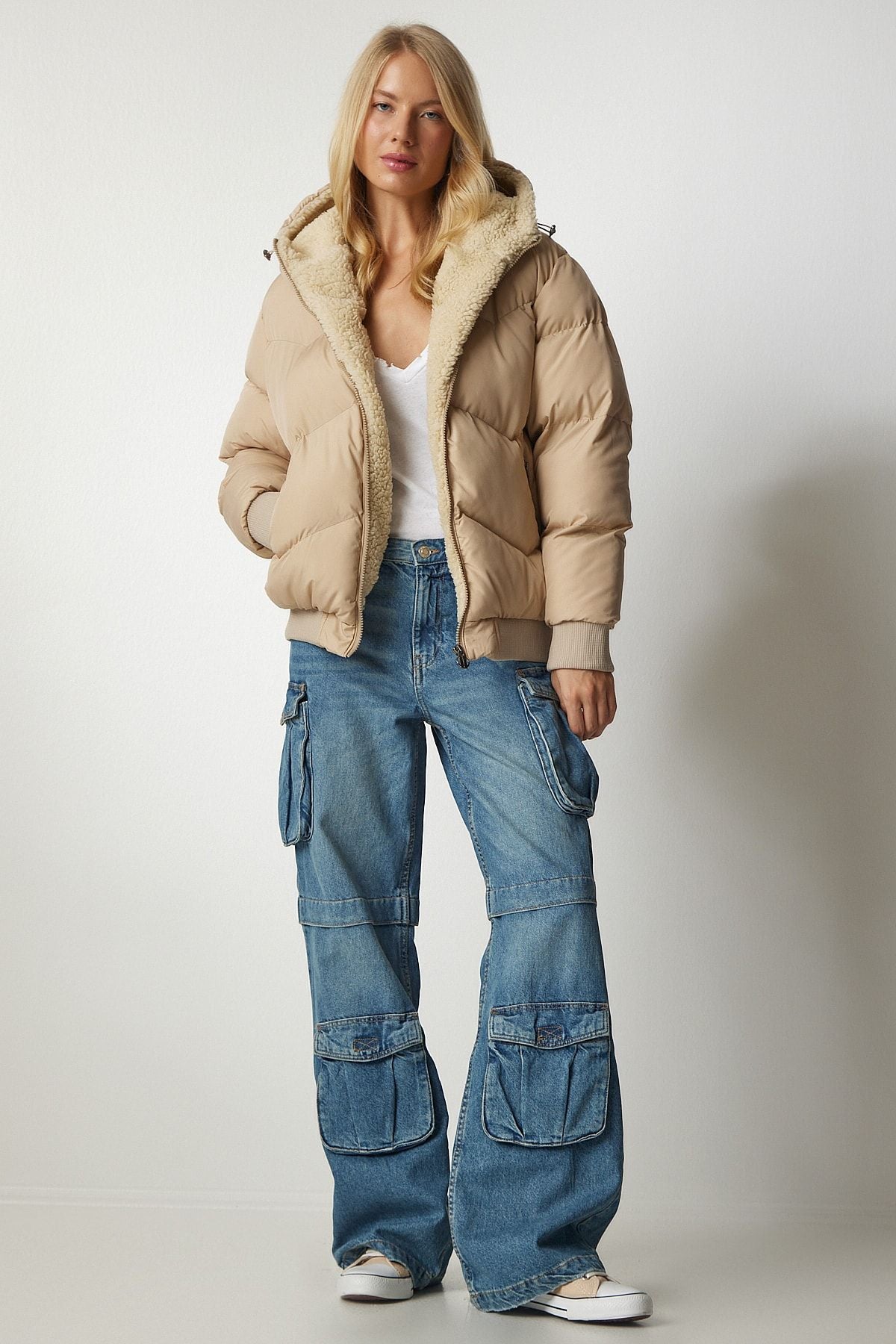 Female Beige Hooded Inflatable Coat VP00006