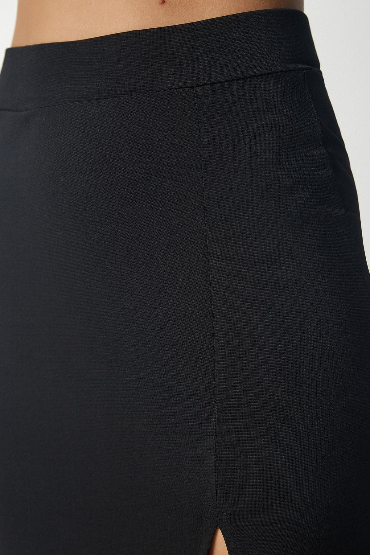 Women's Black Crop Skirt Sandy Knitting Set DZ00103