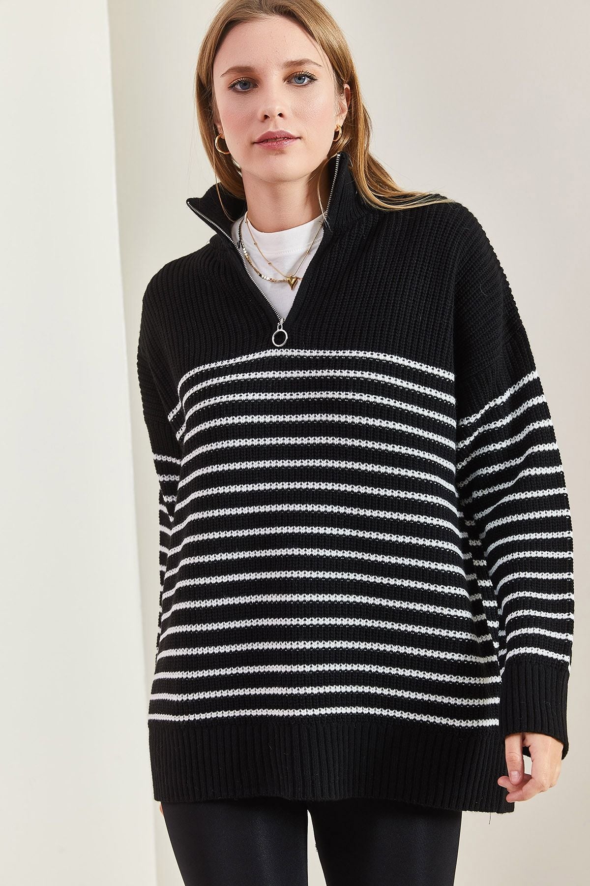 Female fisherman collar zipper six striped knitwear sweater