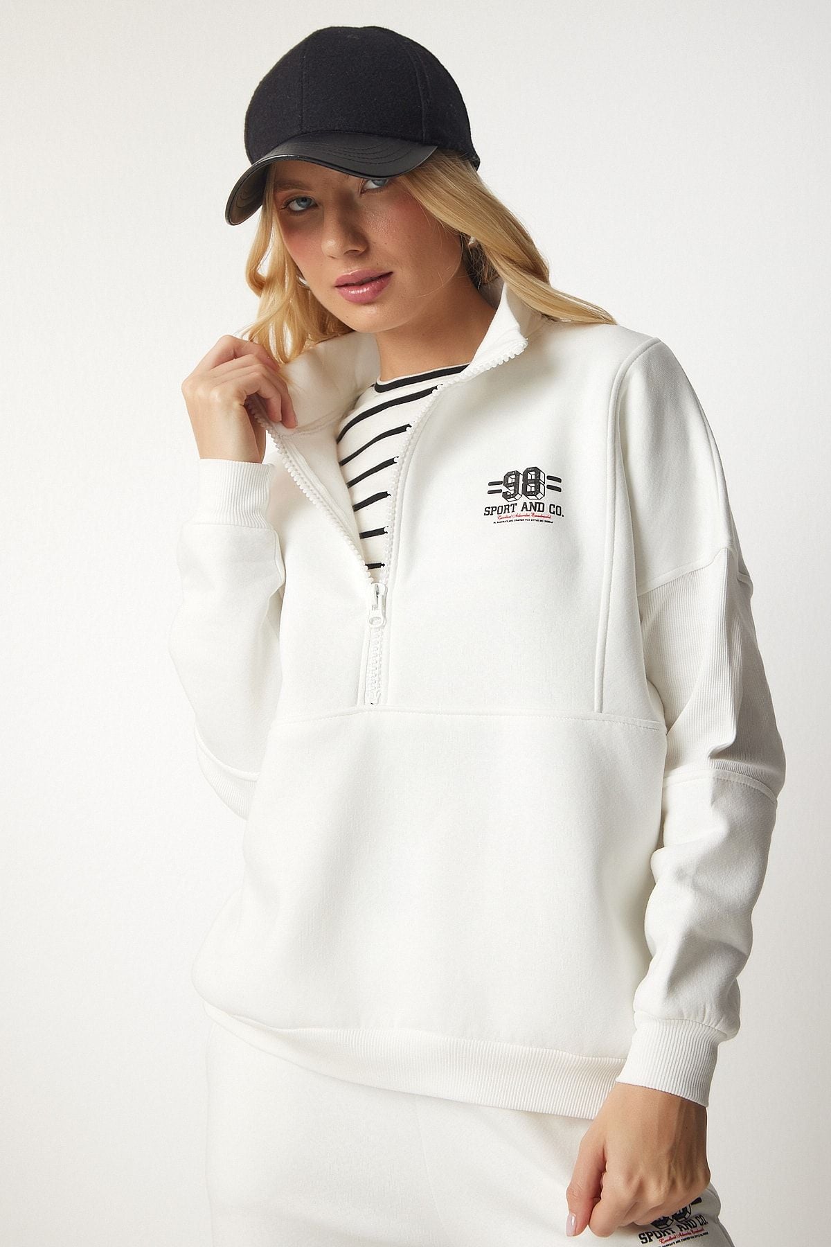 Women's white zipper collar knitting tracksuit team CR00416