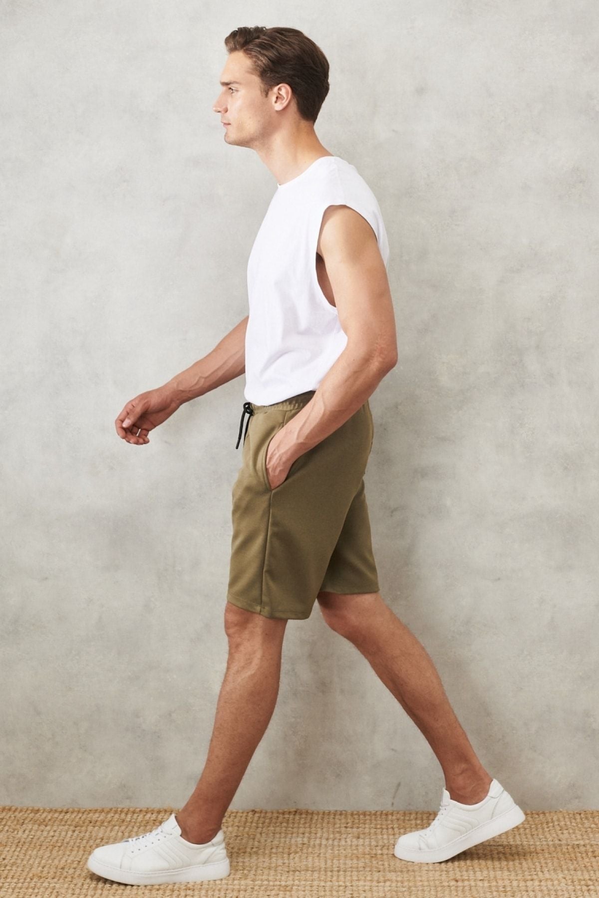 Male Khaki Standard Fit Daily Casual Sports Knitting Shorts