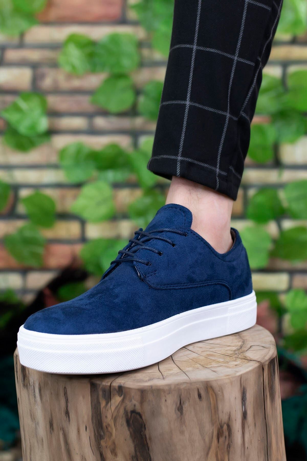 Men's Navy Blue Suede Sneaker 0012365