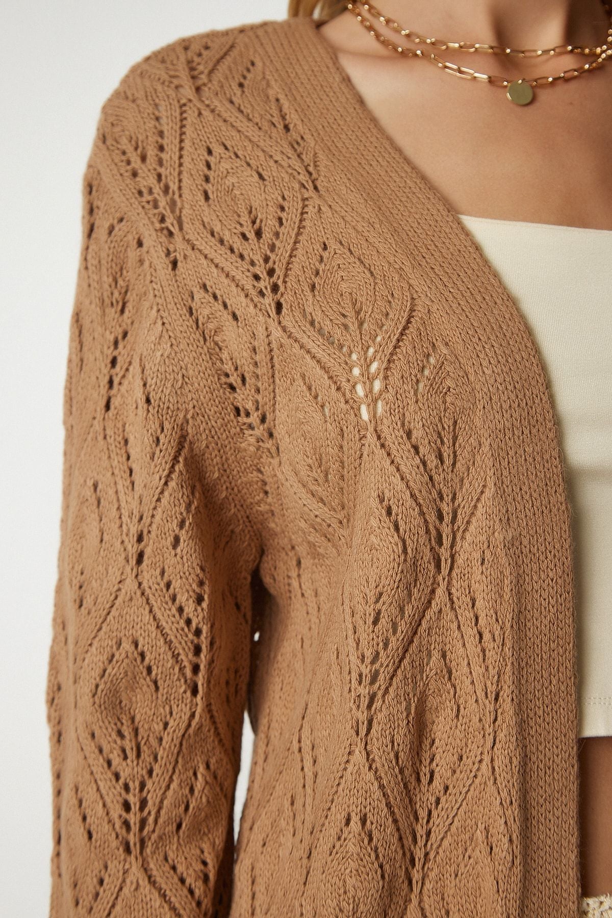 Female Biscuit Offer Long Knitwear Cardigan MX00136