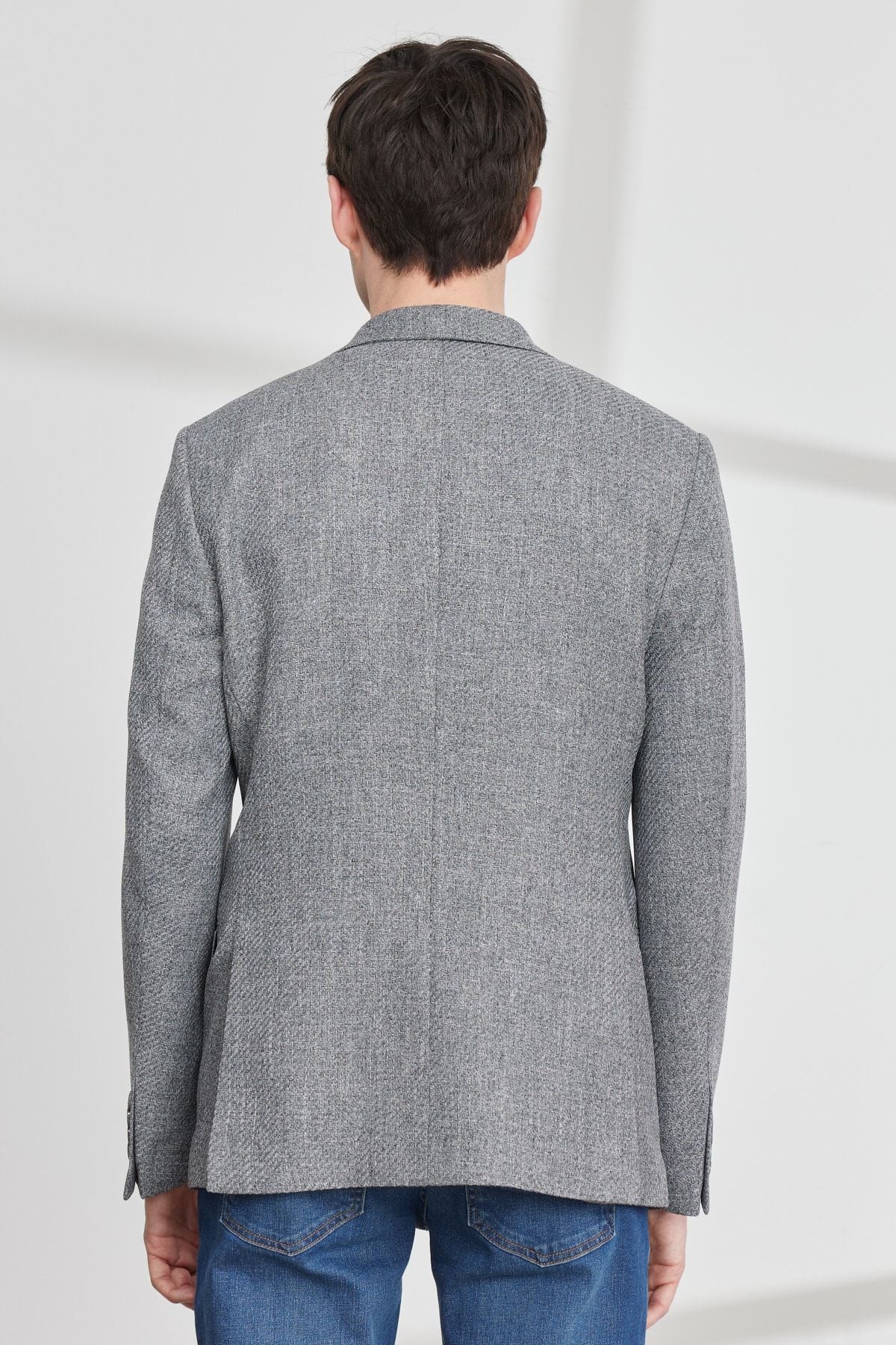 Men's gray slim fit narrow cutting mono collar Acolling jacket