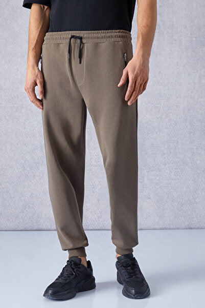 PEPO Men's Relaxed Dark Brown Sweatpants with Elastic Waist Pockets and Zipper Print Detail