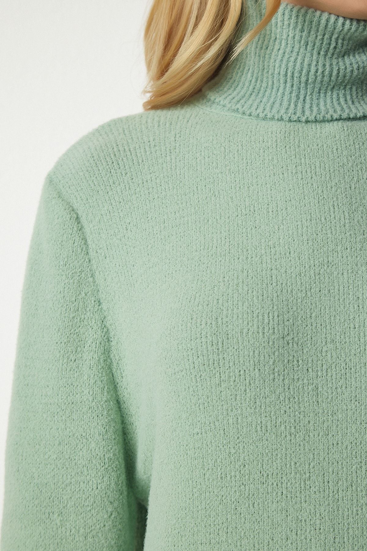 Women's Cagla Green Fisherman collar Soft textured knitwear sweater MX00140