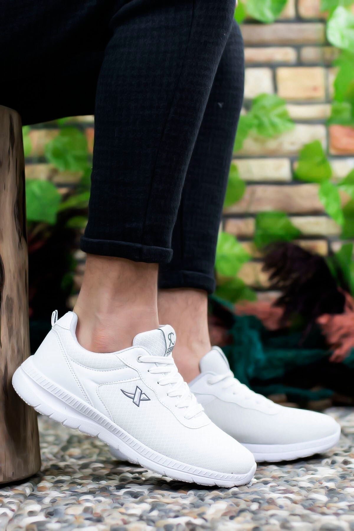 White White Unisex Ultra Light Sneaker 0012065