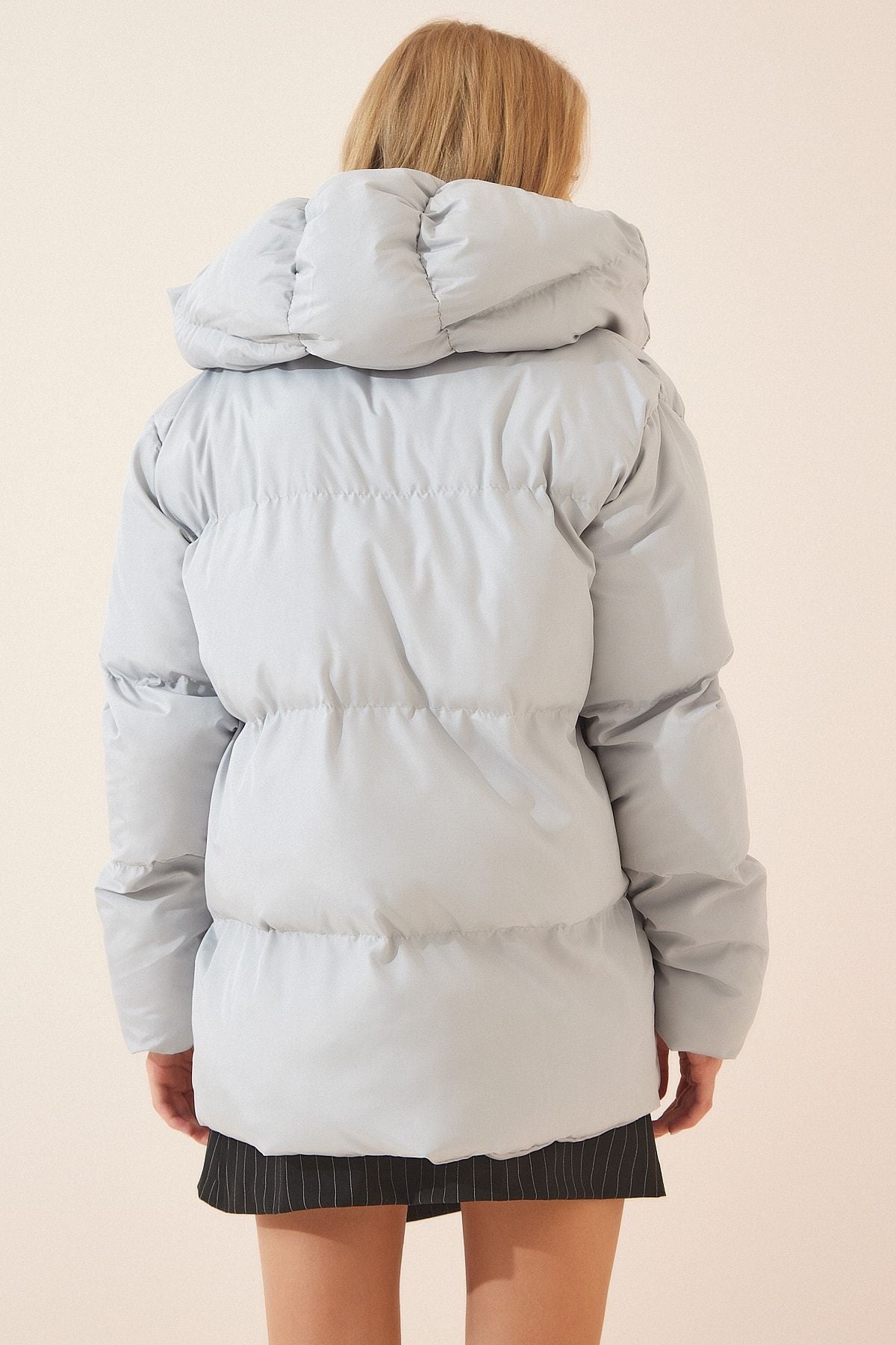Woman Gray Hooded Oversize Swelling Coat CI00050