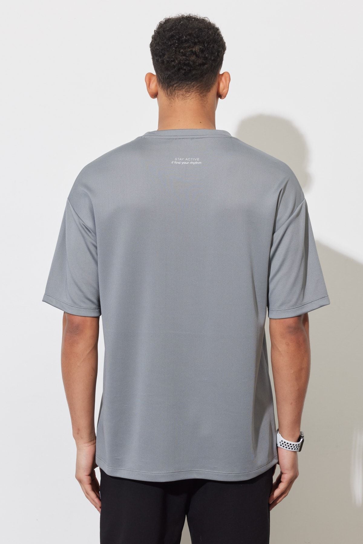 Men's gray loose fit bike collar t -shirt