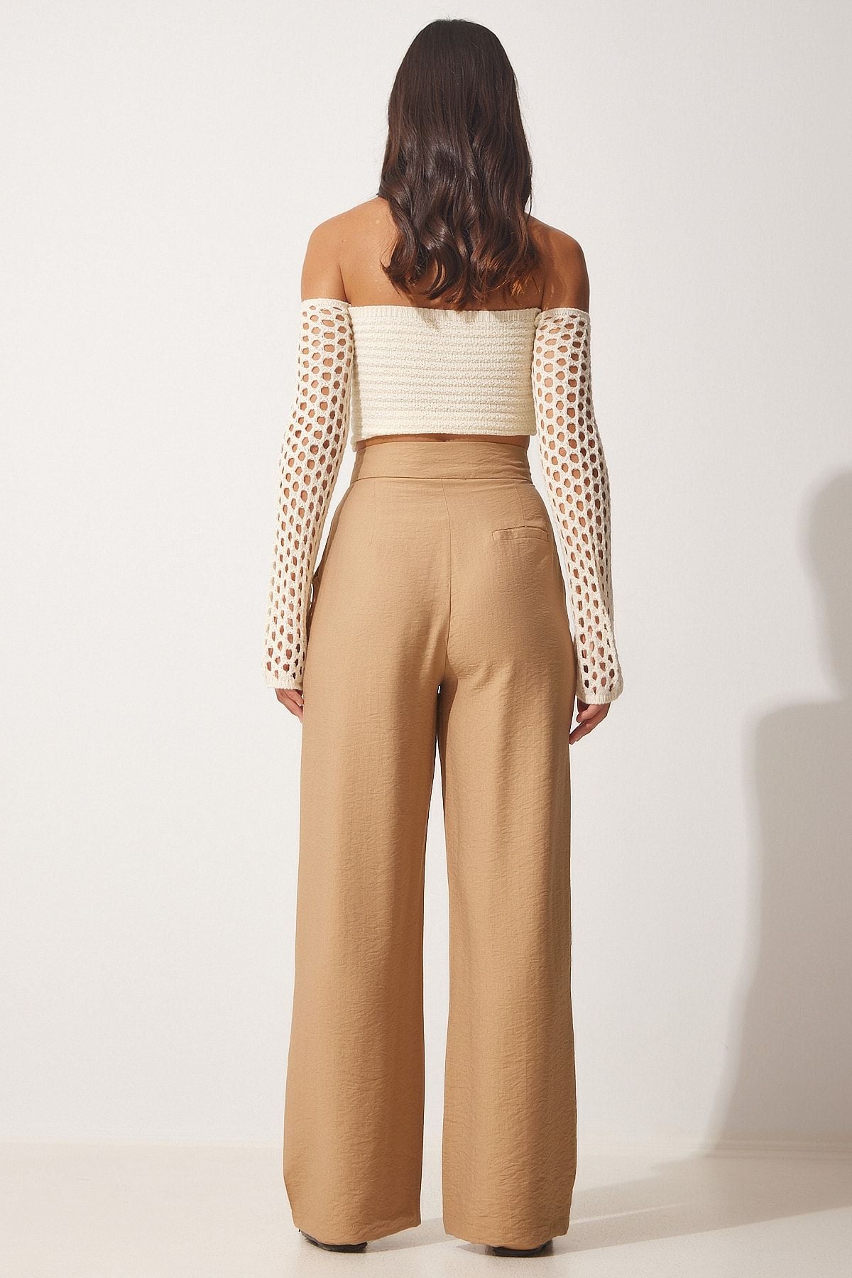 Female Biscuit Calcar Call Closed Cast Illuminated Pants BV00074