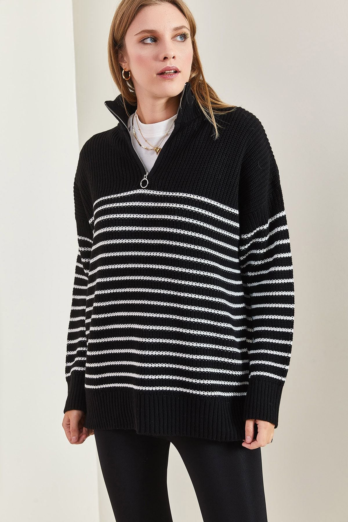 Female fisherman collar zipper six striped knitwear sweater