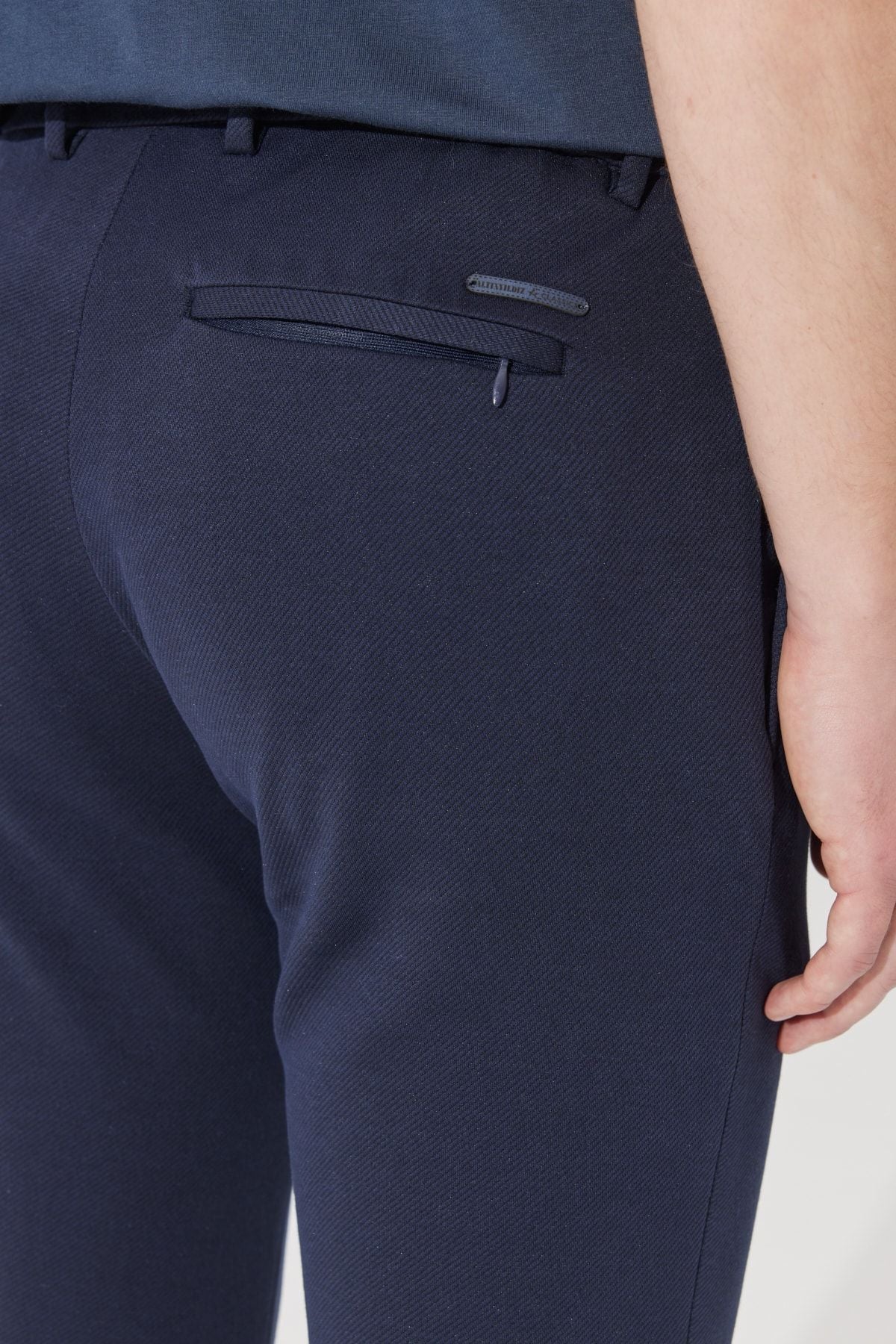 Men's navy blue slim fit narrow cut diagonal patterned flexible waist tied jogger pants
