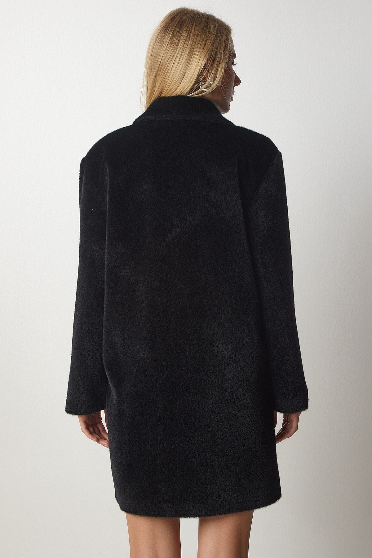 Female black rabbit feather -looking oversize coat MX00105