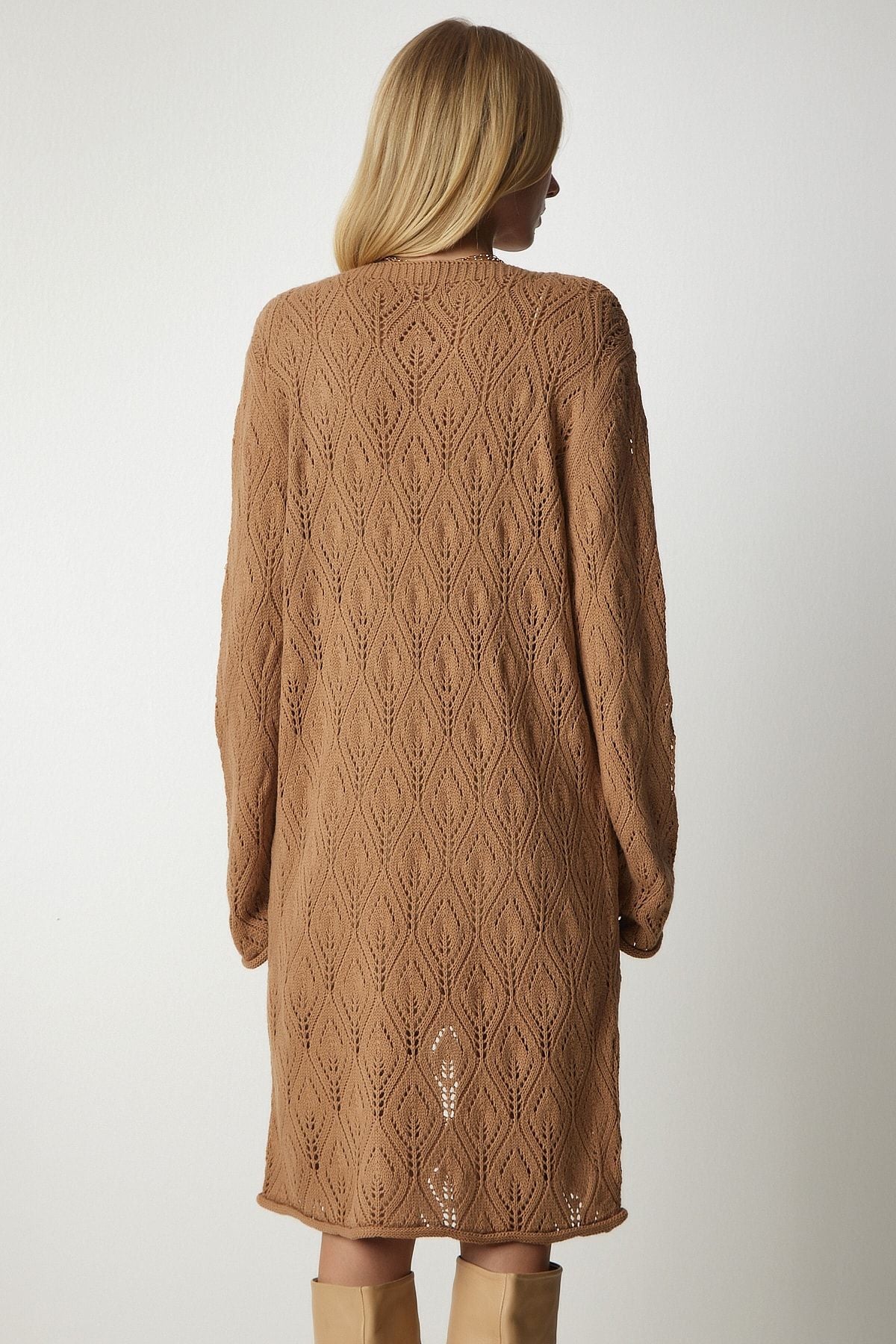 Female Biscuit Offer Long Knitwear Cardigan MX00136