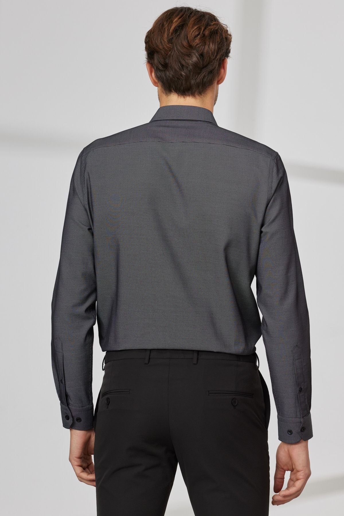 Men's black slim fit narrow cut classic collar cotton Amestyle shirt
