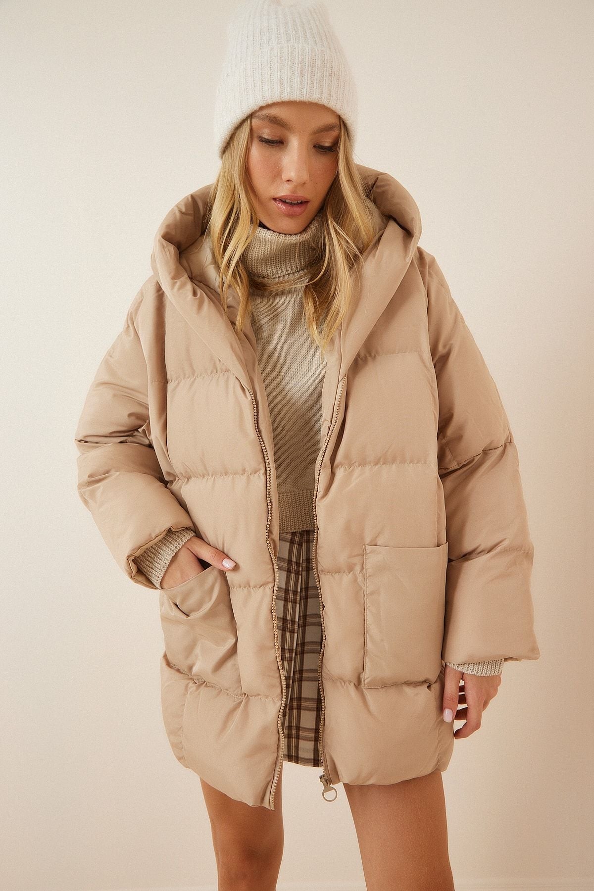 Women's Cream Hopeding Oversiz swelling coat rv00002