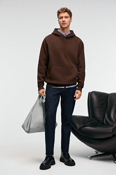 AMOS Men's Soft Fabric 3 Thread Oversize Hooded Kangaroo Pocket Bitter Brown Sweatshirt