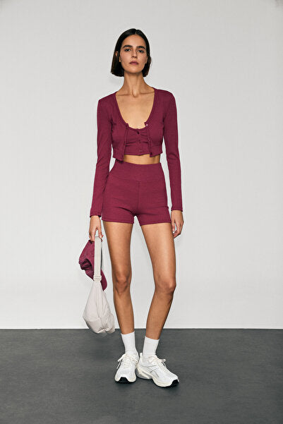 ZERRA Women's Soft and Flexible Fabric Print Detailed Strap Buttoned Claret Red Sports Bra