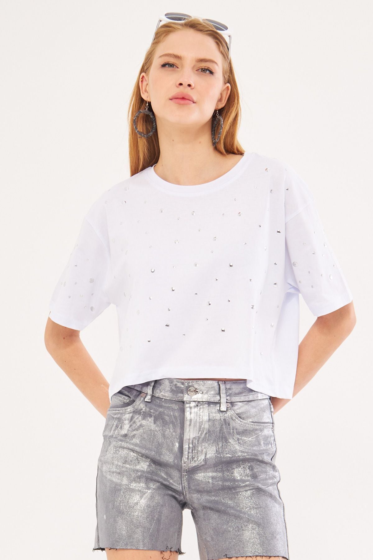 Women's White Ov And Sleeves Studded Oversize Crop T-Shirt ARM-24Y024015
