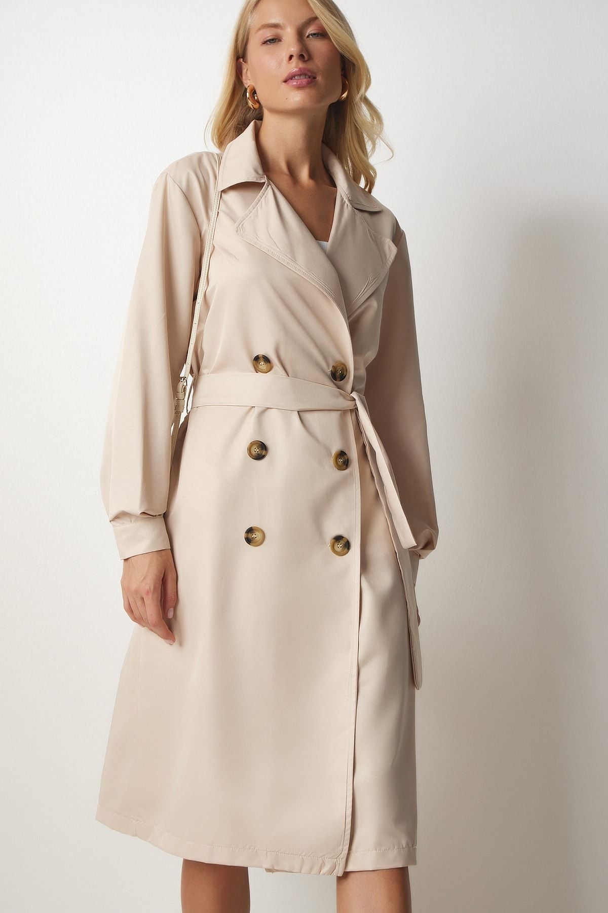 Women's Cream Cruve collar seasonal trench coat DD01241