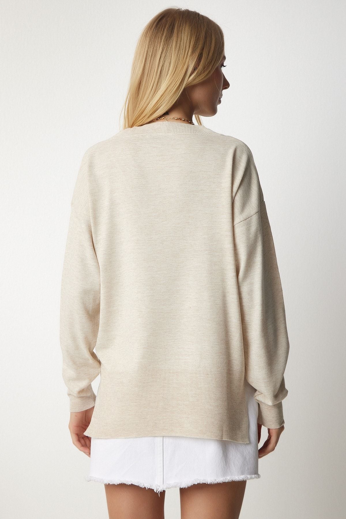 WOMEN'S CREAM V YAKA OVERSIZE knitwear sweater BV00082