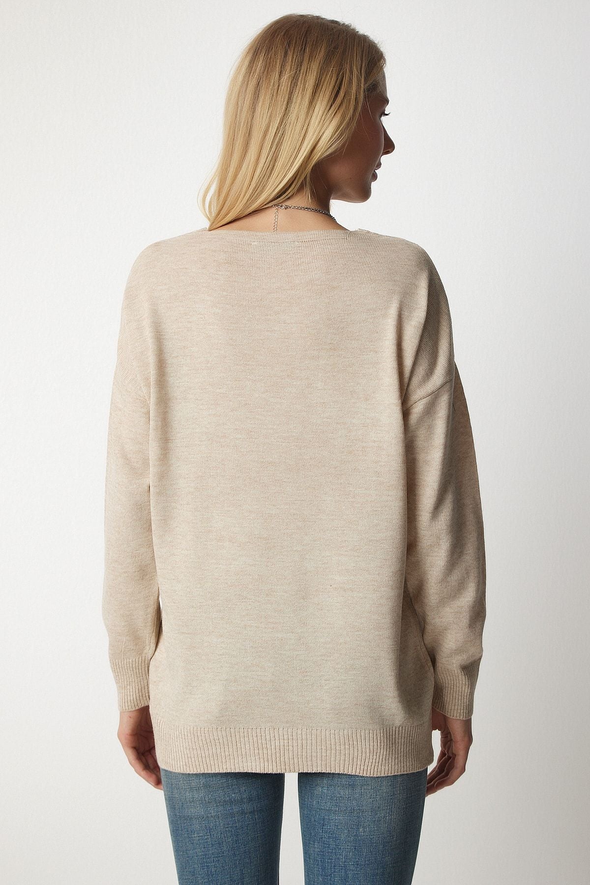 WOMEN'S CREAM V YAKA FINE KNITTY Sweater PN00078