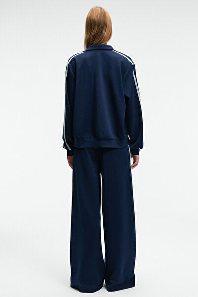 ZINNIE Women's Regular Embroidery and Side Stripe Detailed Metal Zipper High Collar Navy Blue Jacket