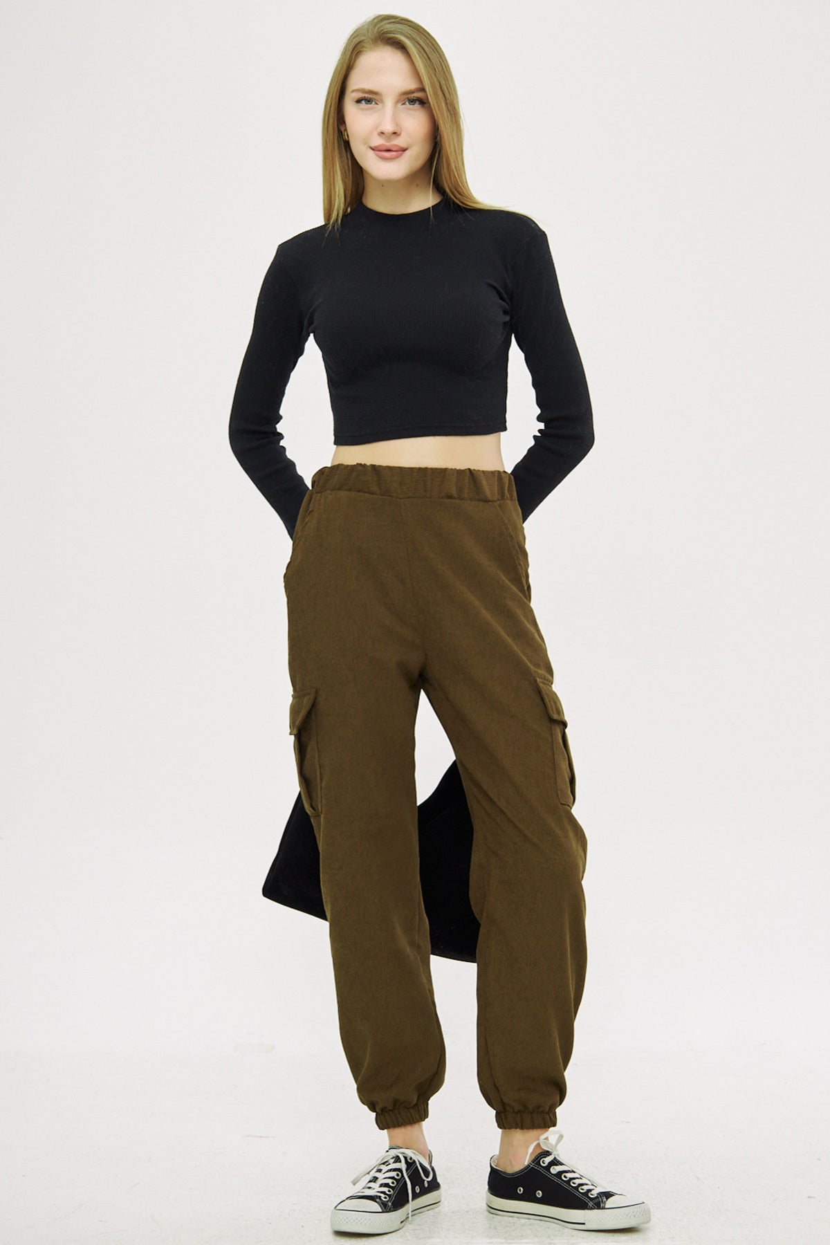 Women's Dark Khaki Velvet Slim Ribbed Cargo Pants with Elastic Waist and Legs ARM-25K001035