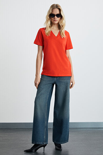 Aline Women's 100% Organic Cotton Deep V-Neck Comfort Fit Red T-shirt