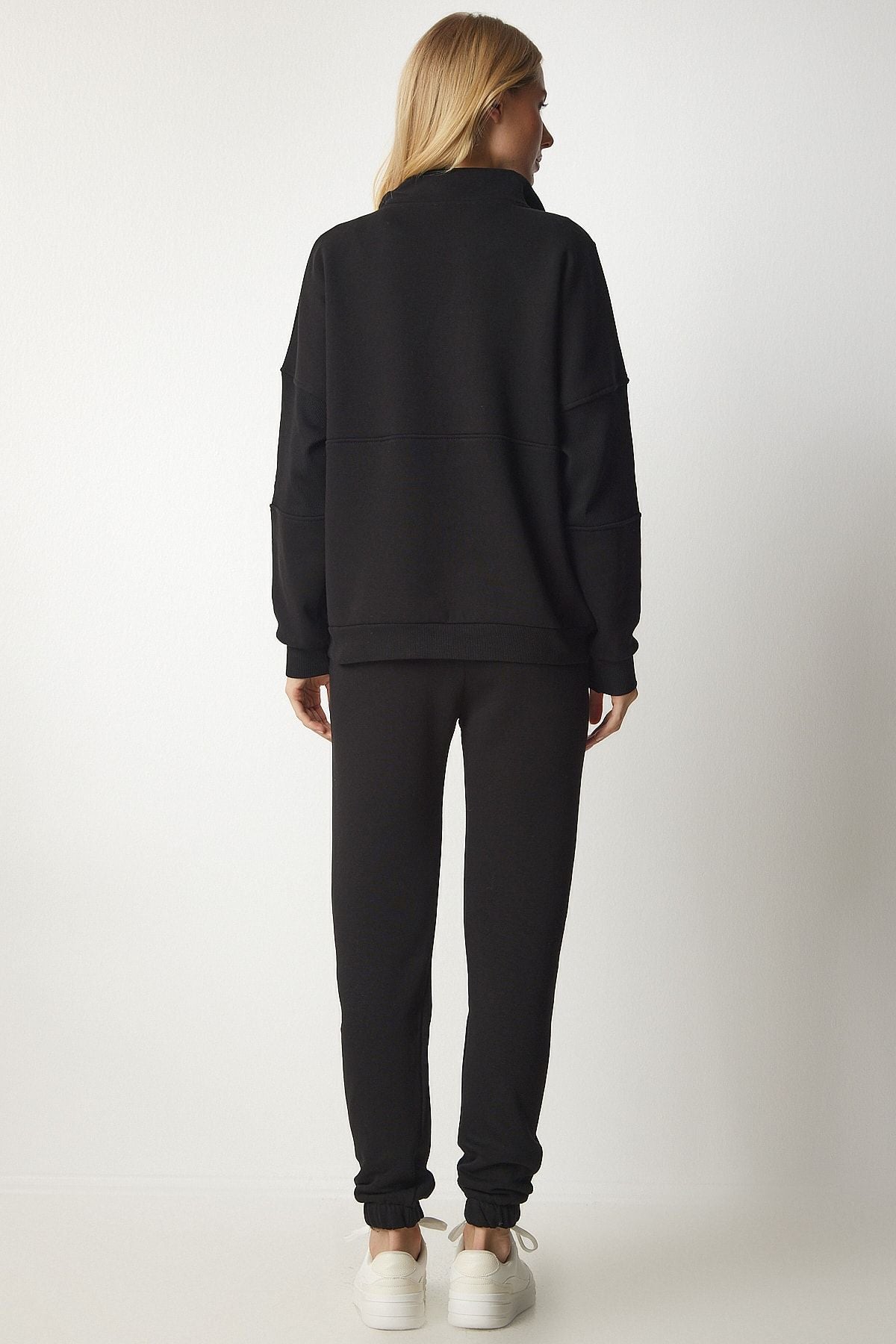 Female Black Zippered Neckline Knitting Tracksuit Set CR00416